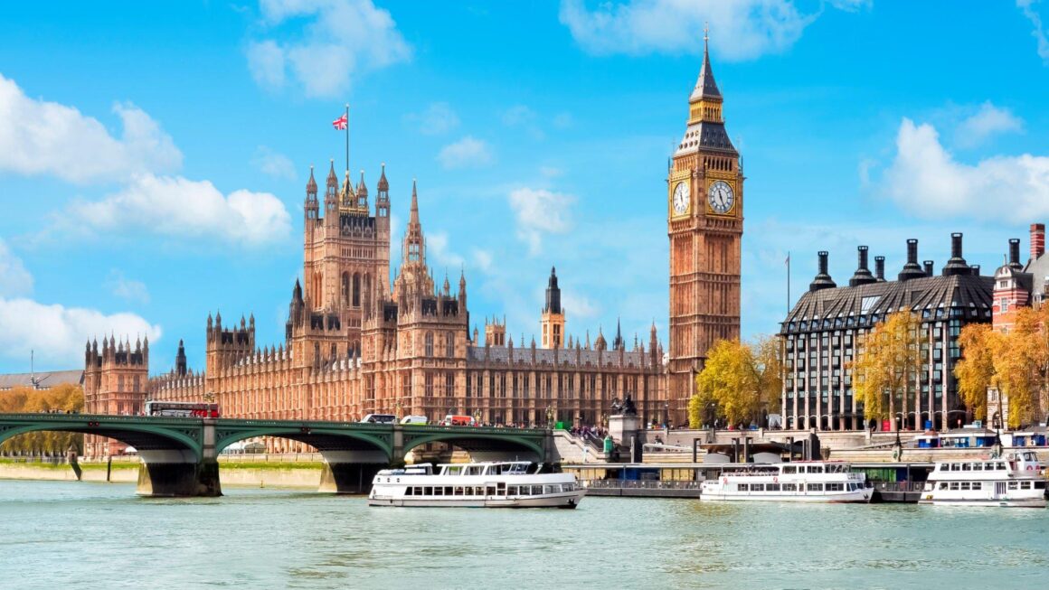 Best London Thames River Cruise Tours
