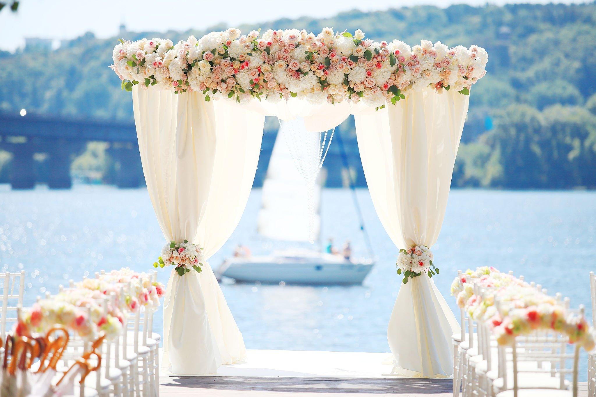 Yacht Weddings iamge